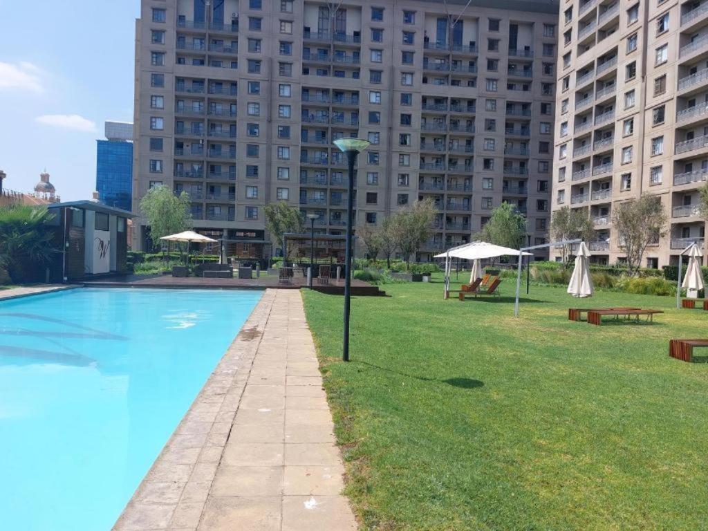 Apartment Prestige Sandton At Westpoint Johannesburg