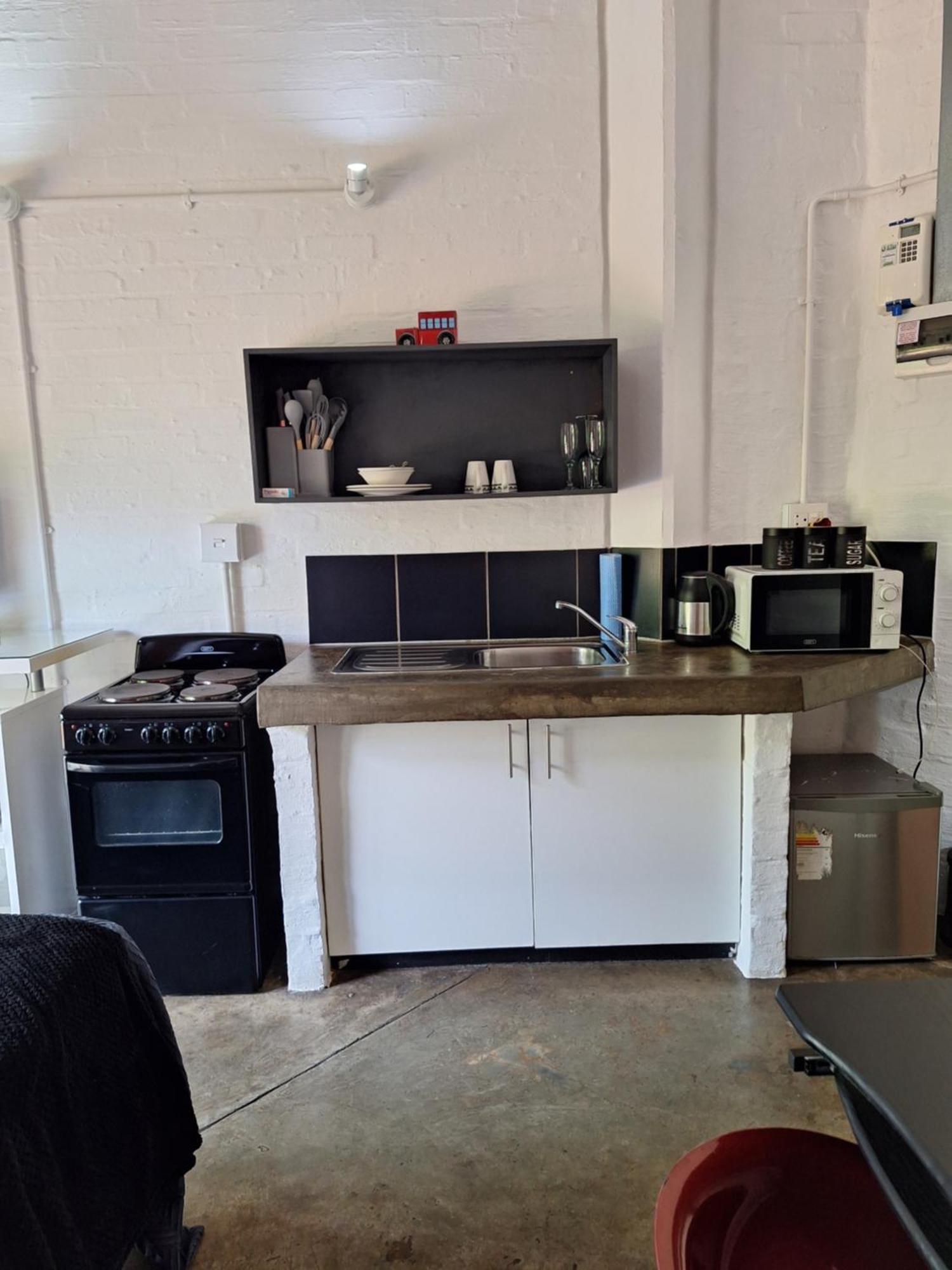 Apartment Unique And Modern Maboneng