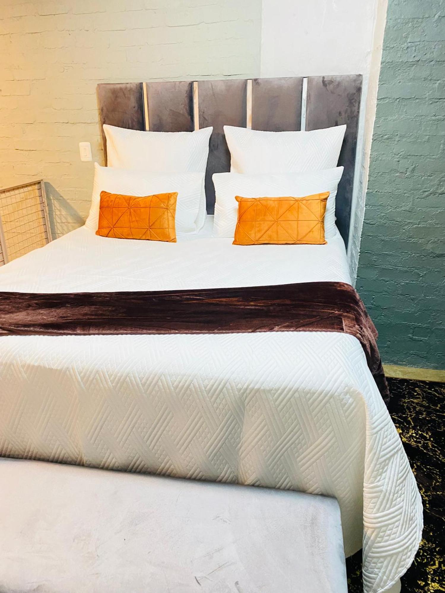 Apartment Ceetee Comfort Johannesburg