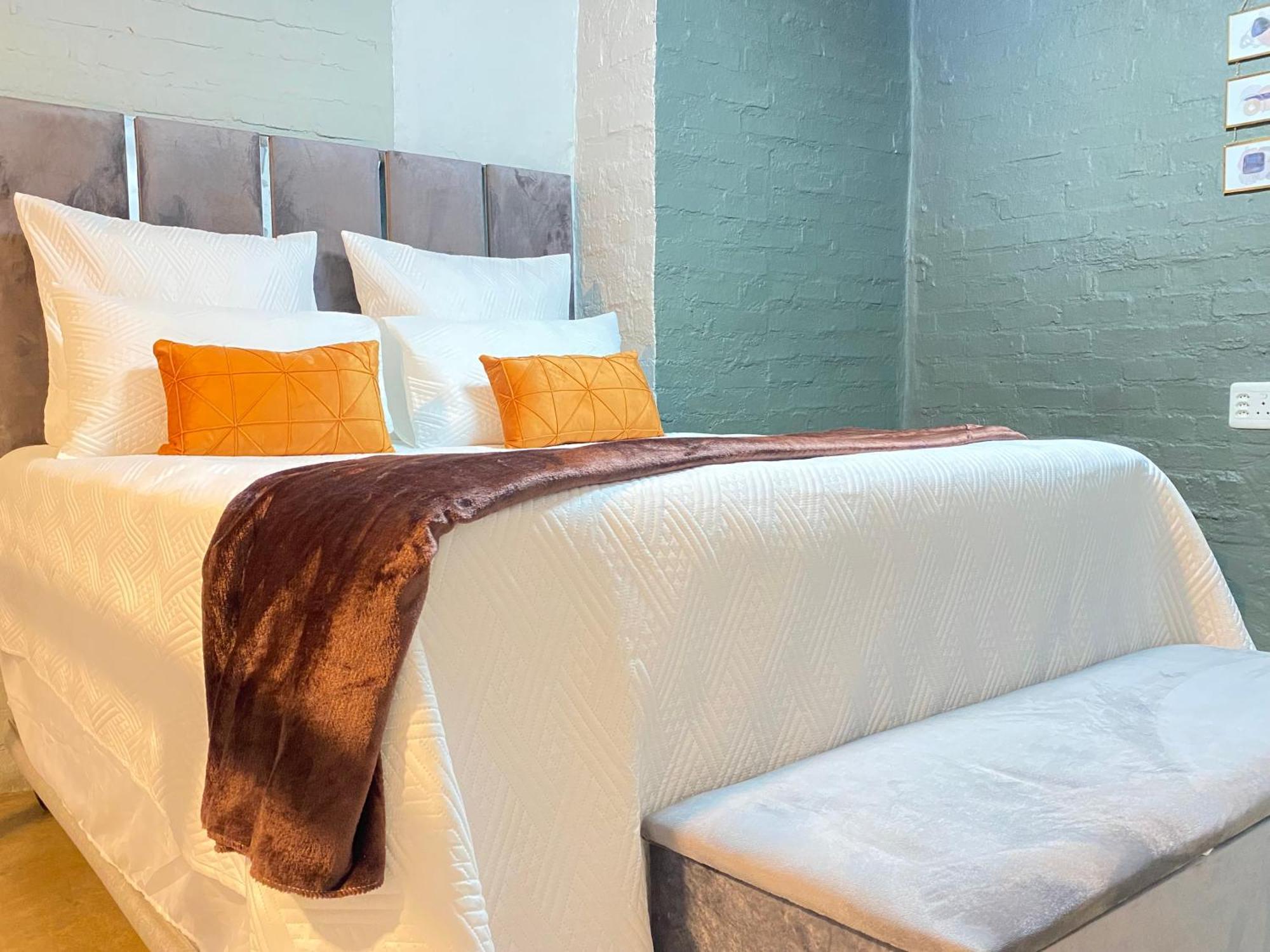 Ceetee Comfort Apartment Johannesburg