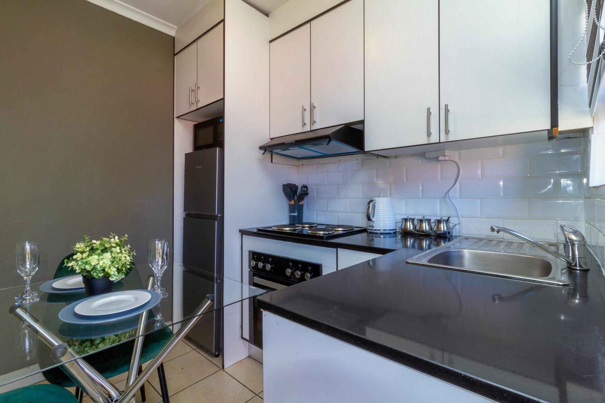 Meadow Lane * Johannesburg