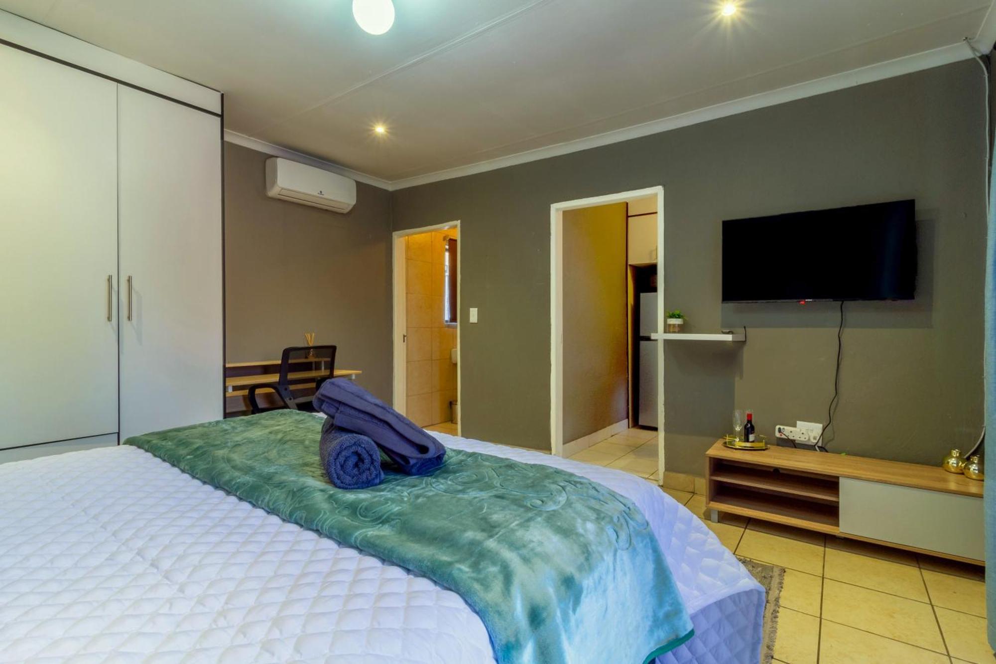 Meadow Lane * Johannesburg