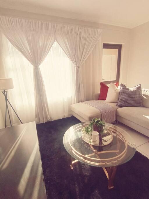 Westpoint Your Urban Oasis Apartment *