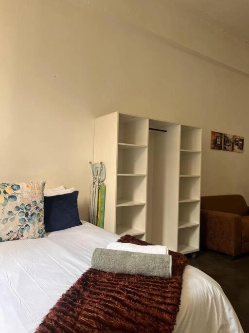 Amukele Apts Unit 410 By 12decades *
