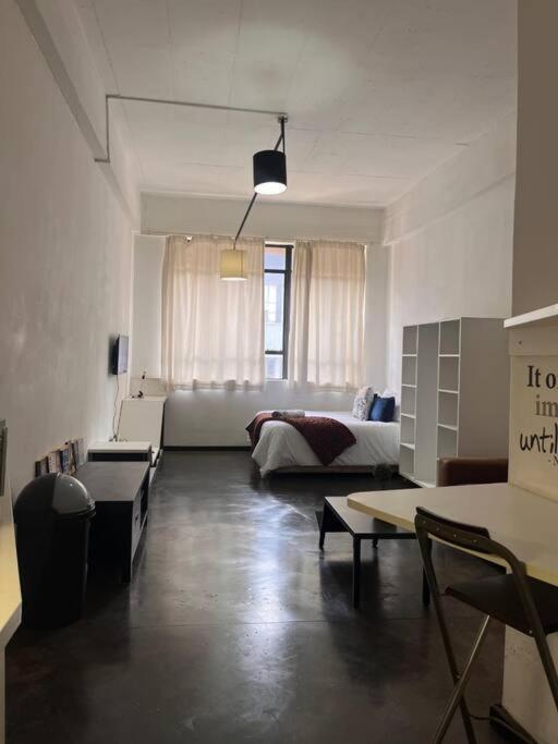 Amukele Apts Unit 410 By 12decades Apartment