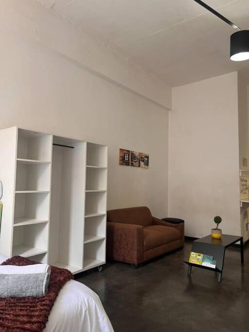 Amukele Apts Unit 410 By 12decades * Johannesburg