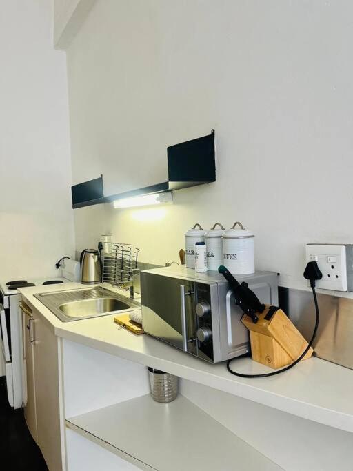 Amukele Apts Unit 410 By 12decades Apartment Johannesburg