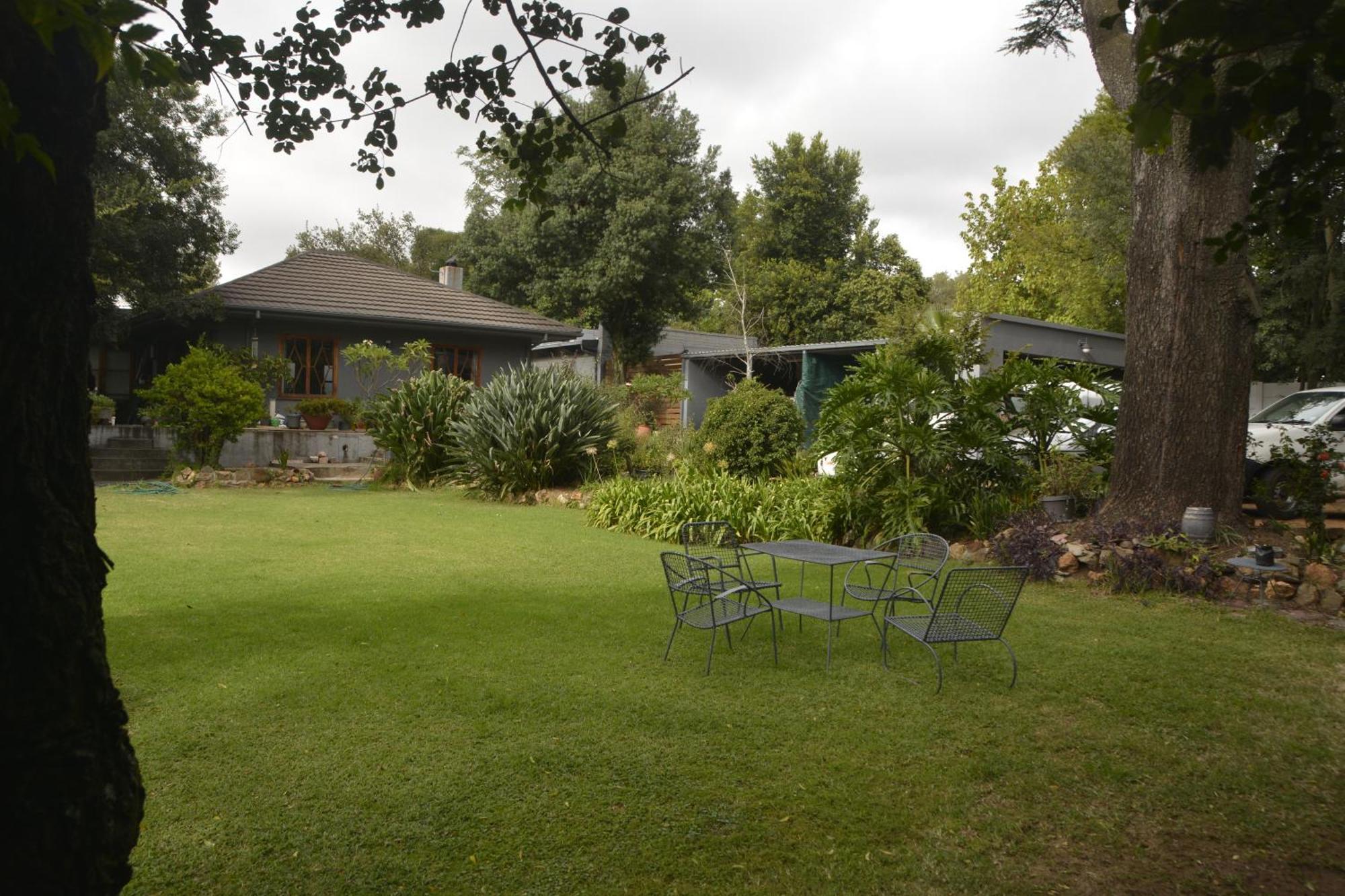 Pender House Hideaway Melrose Apartment