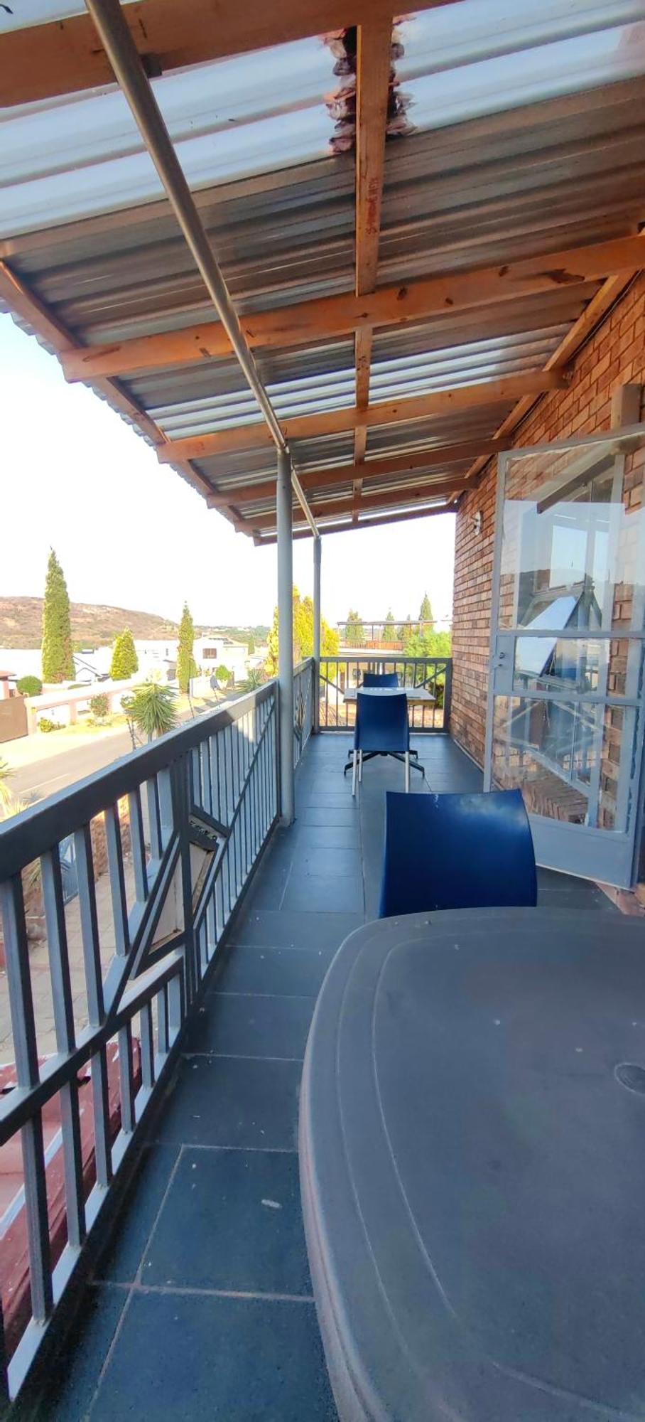 St Michael & The Queen Bed & Breakfast Johannesburg