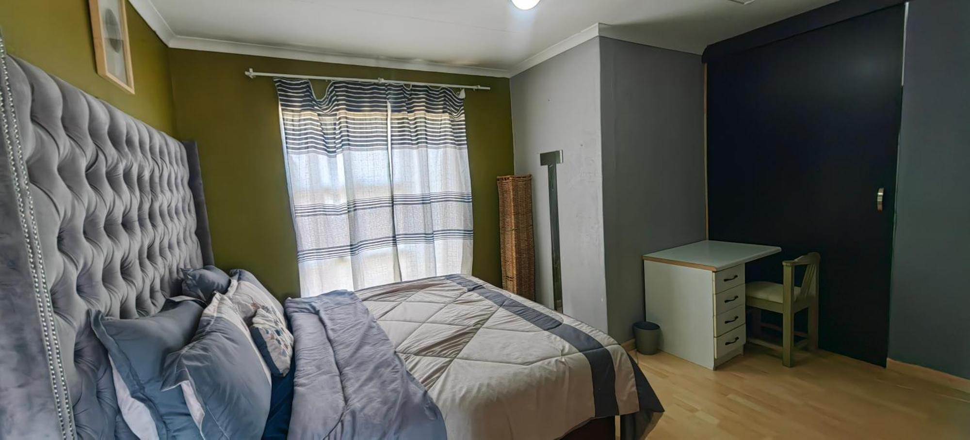 St Michael & The Queen Bed & Breakfast