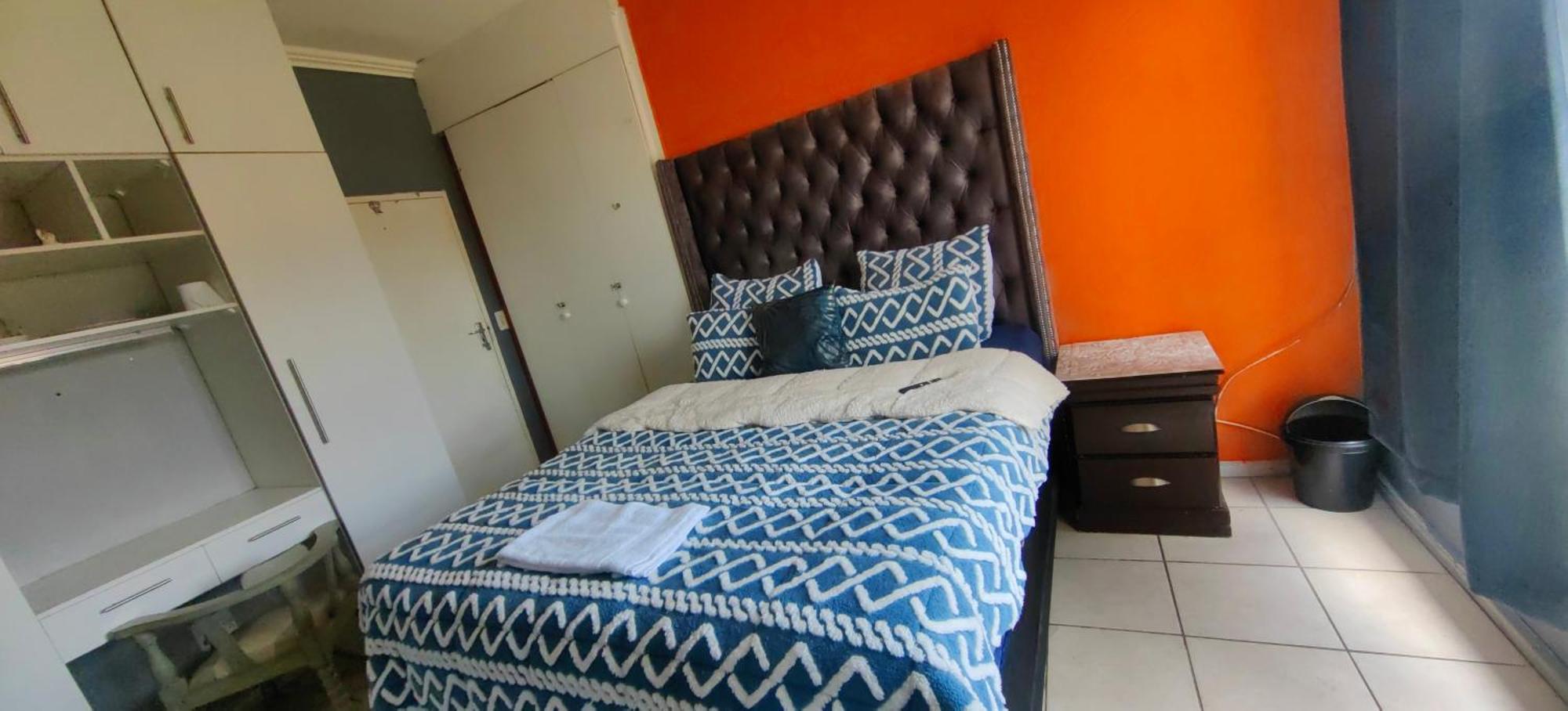 St Michael & The Queen Bed & Breakfast Johannesburg
