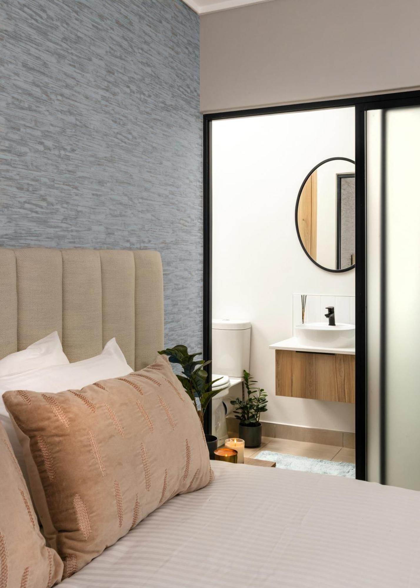 Căn hộ Woman Era-penthouse Johannesburg
