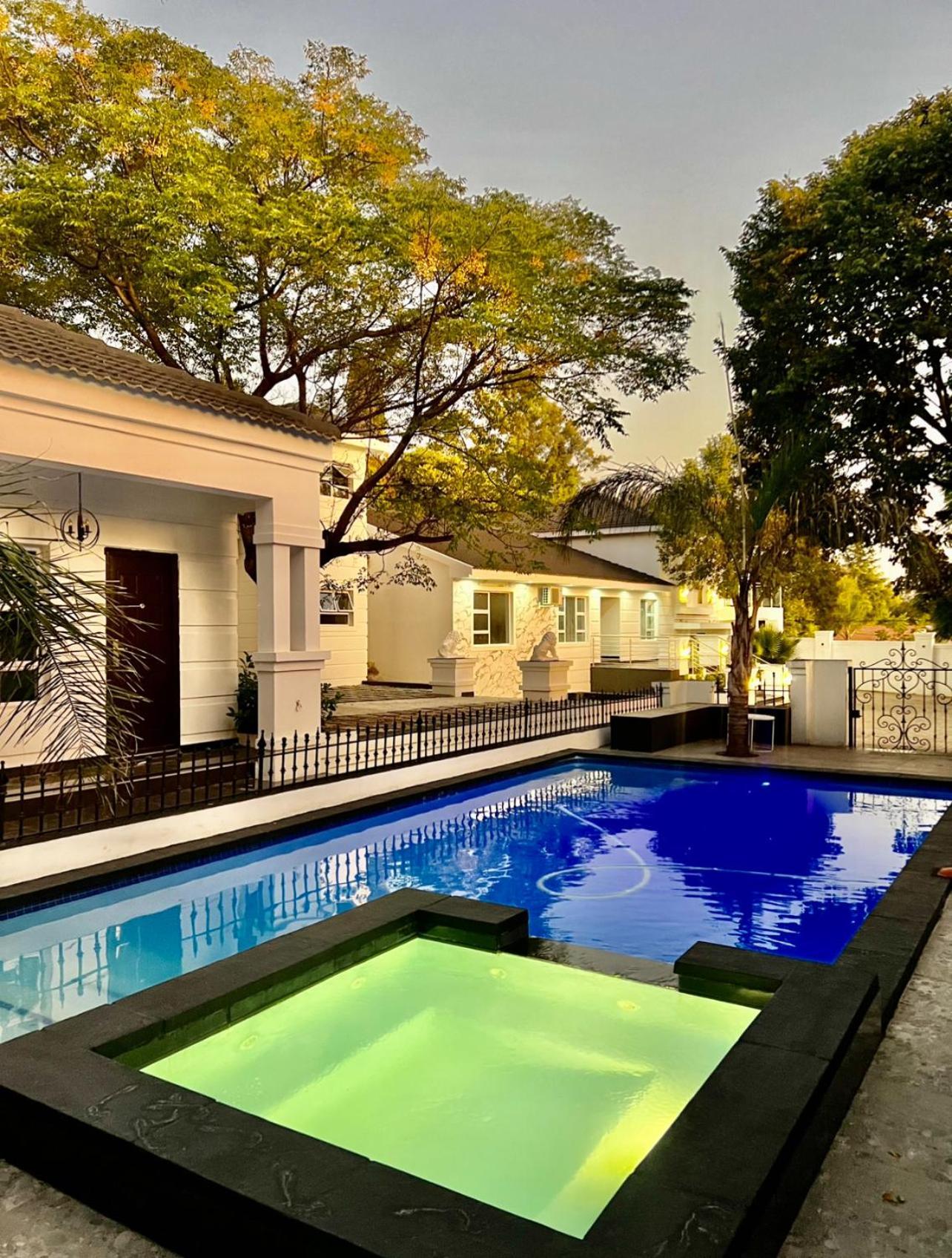 435 On Vale Boutique Johannesburg