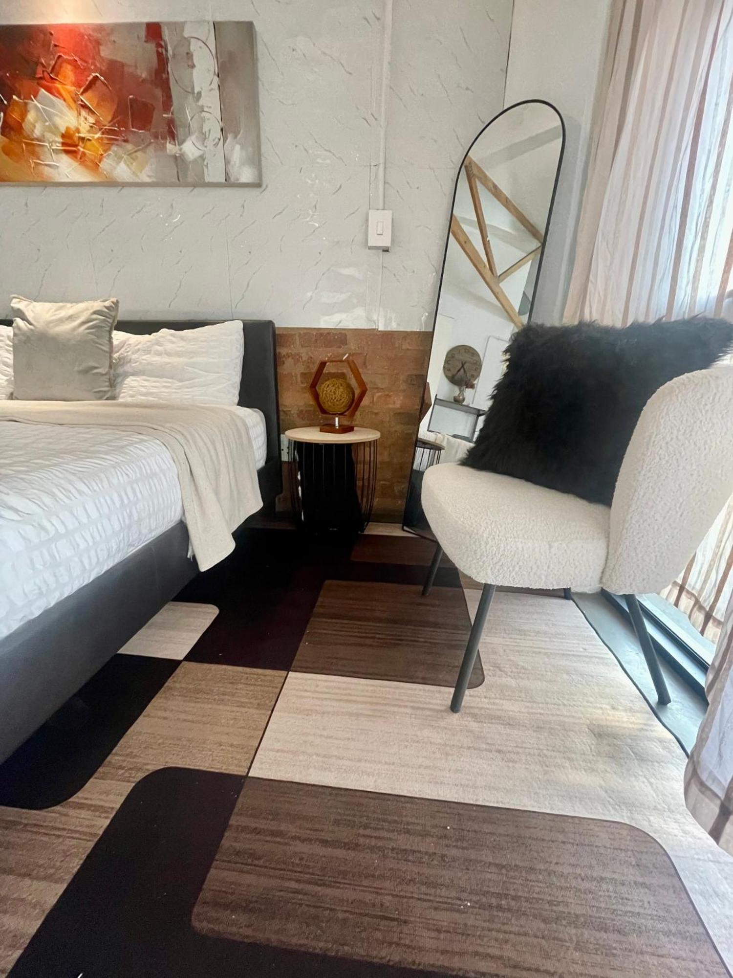 Work & Leisure - Cosycitycraft Apartment Johannesburg