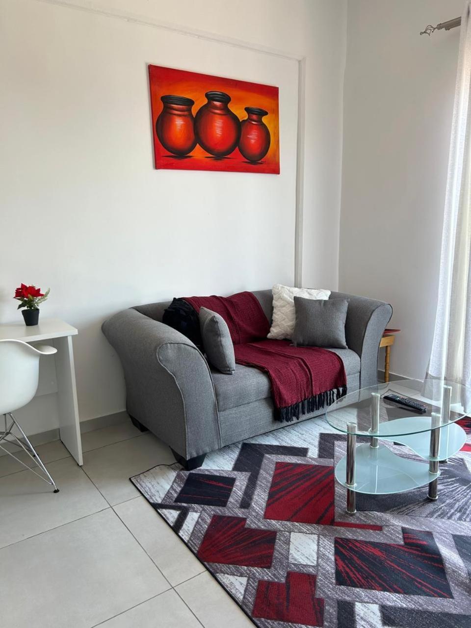 In Randburg Apartment *