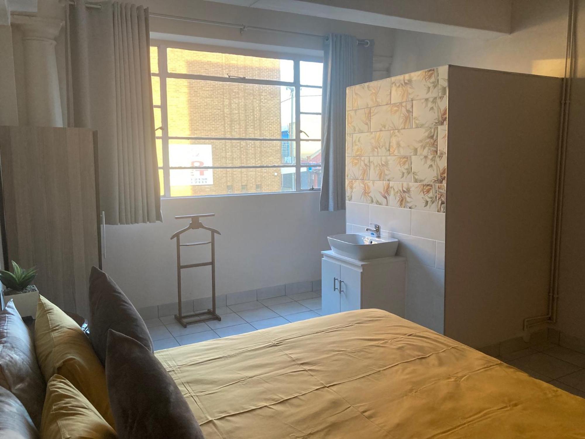 Ophirton Love hotel Johannesburg