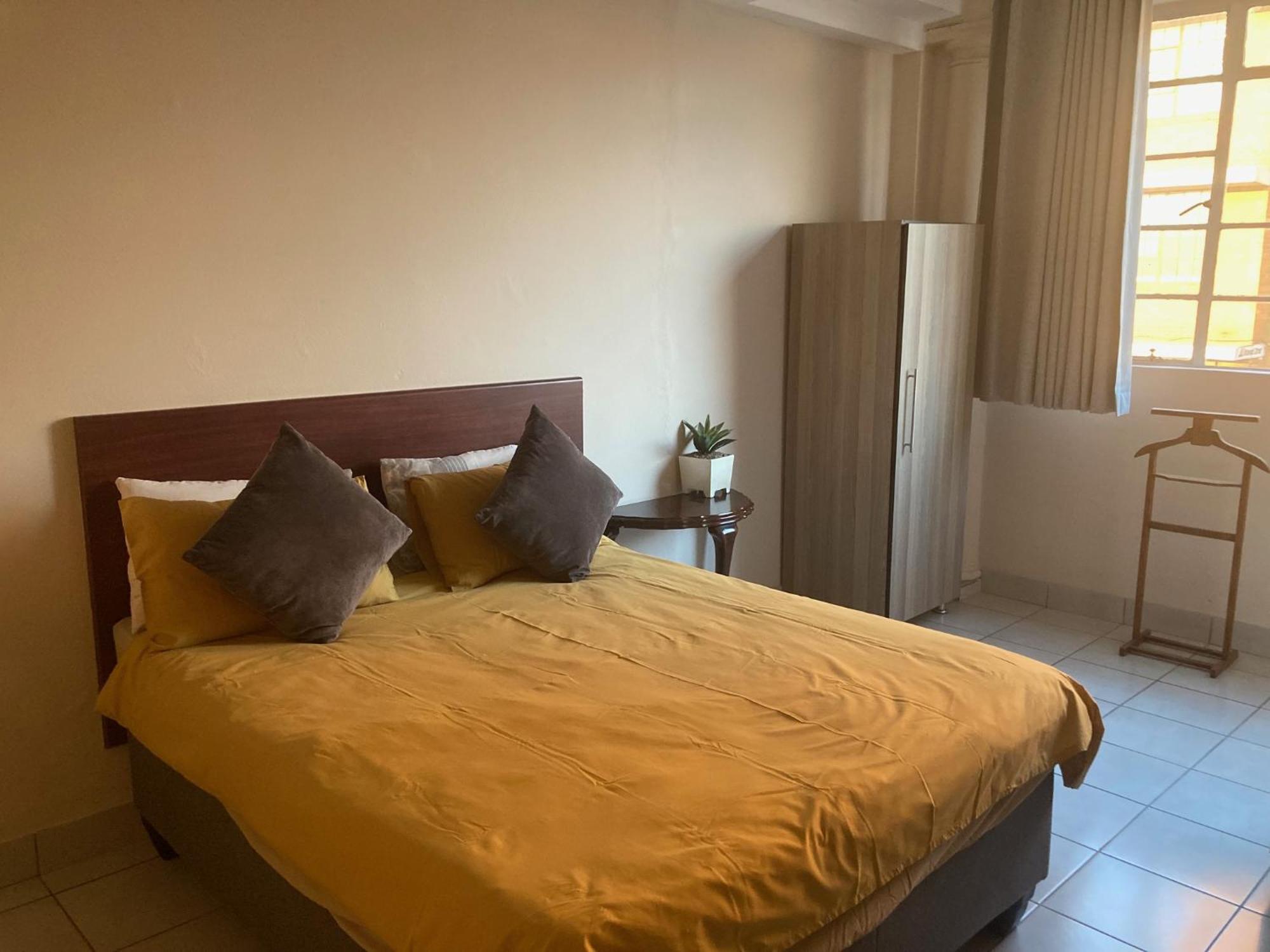 Love hotel Ophirton Johannesburg
