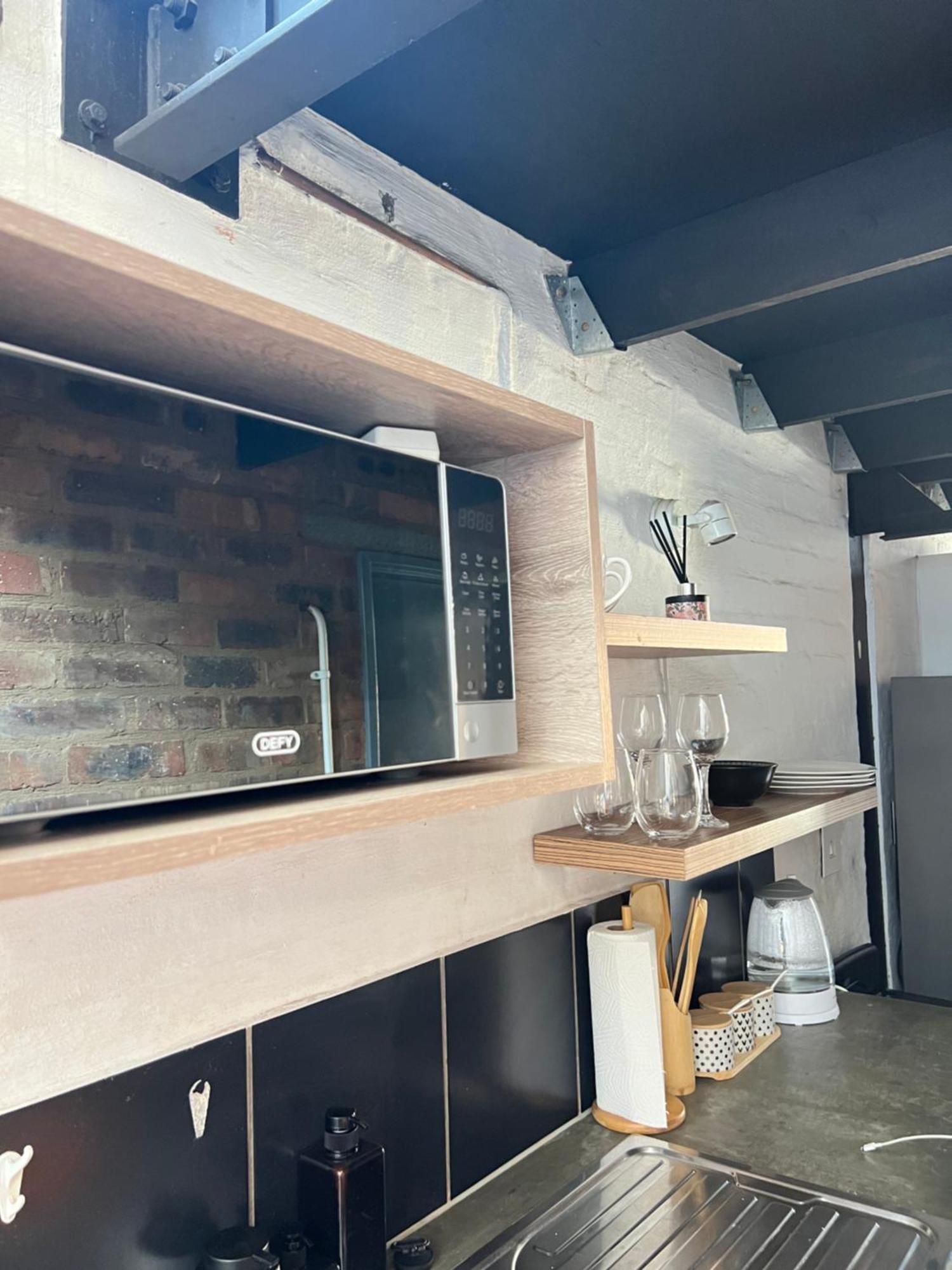 Apartment Craftsmanship Loft 344