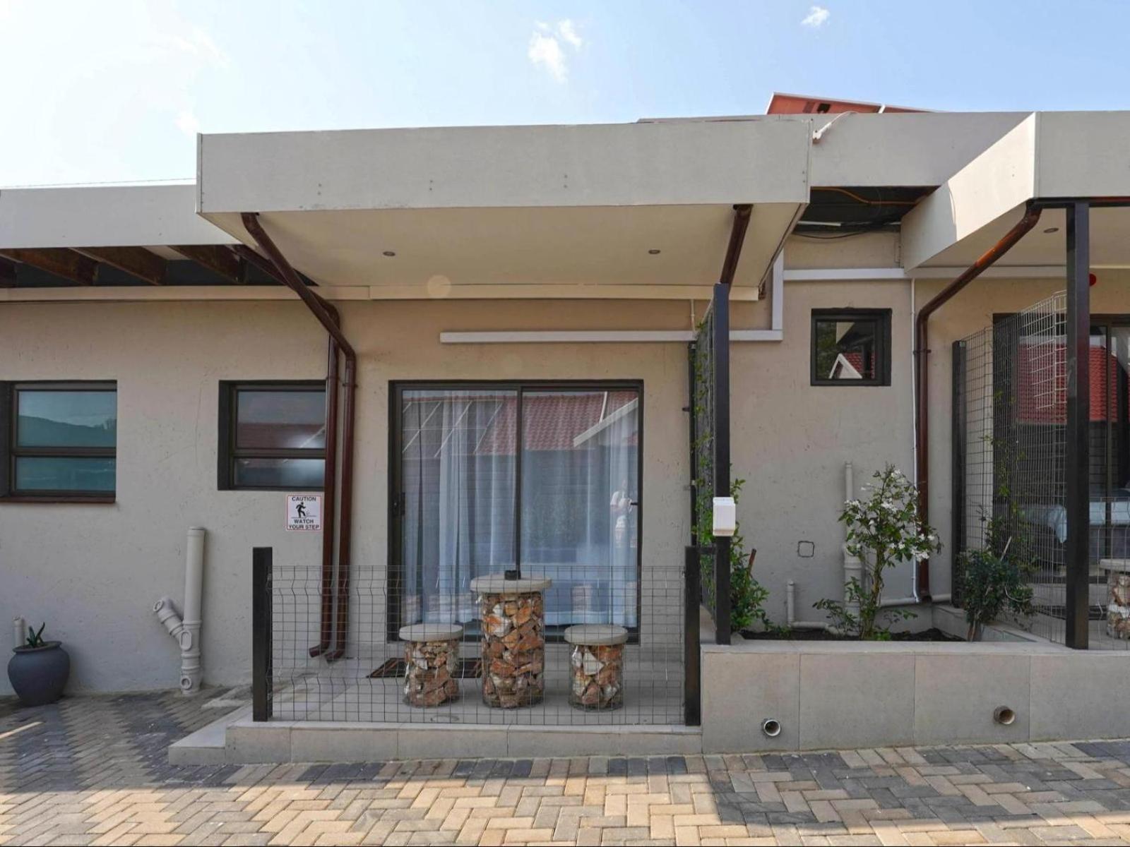 Ava Guest house *