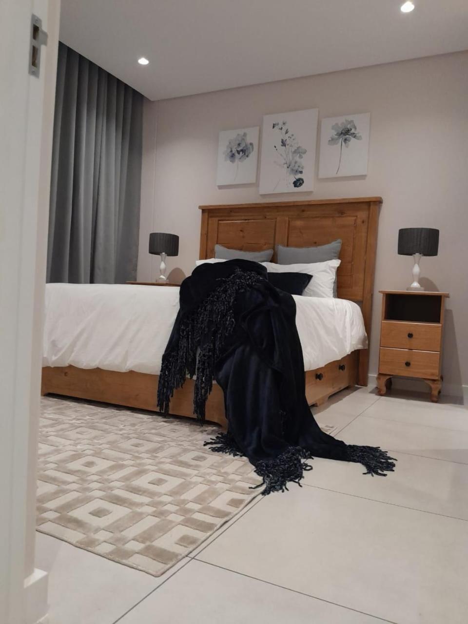 222 Terrace Sandton Gate Luxury *