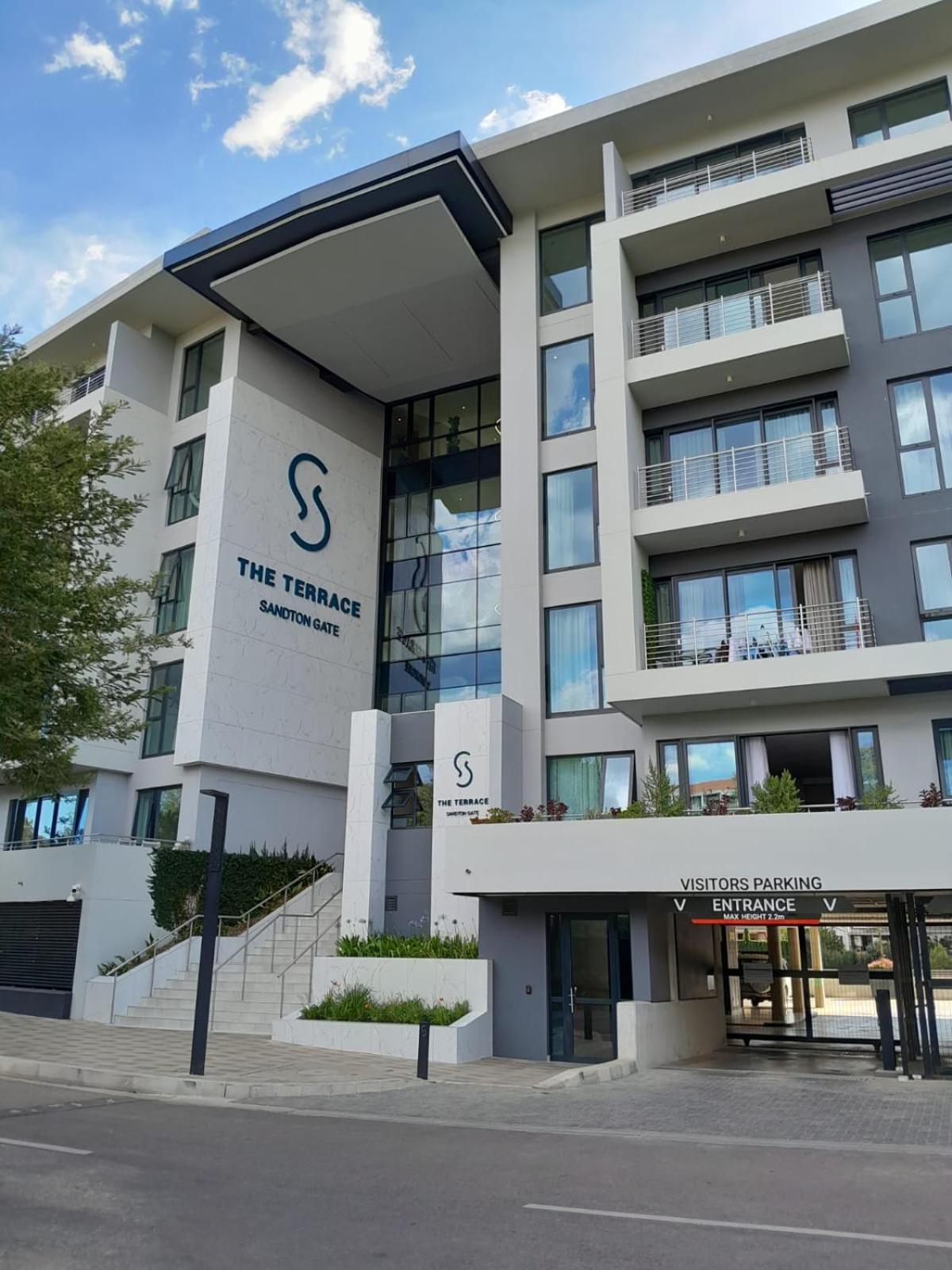 222 Terrace Sandton Gate Luxury *