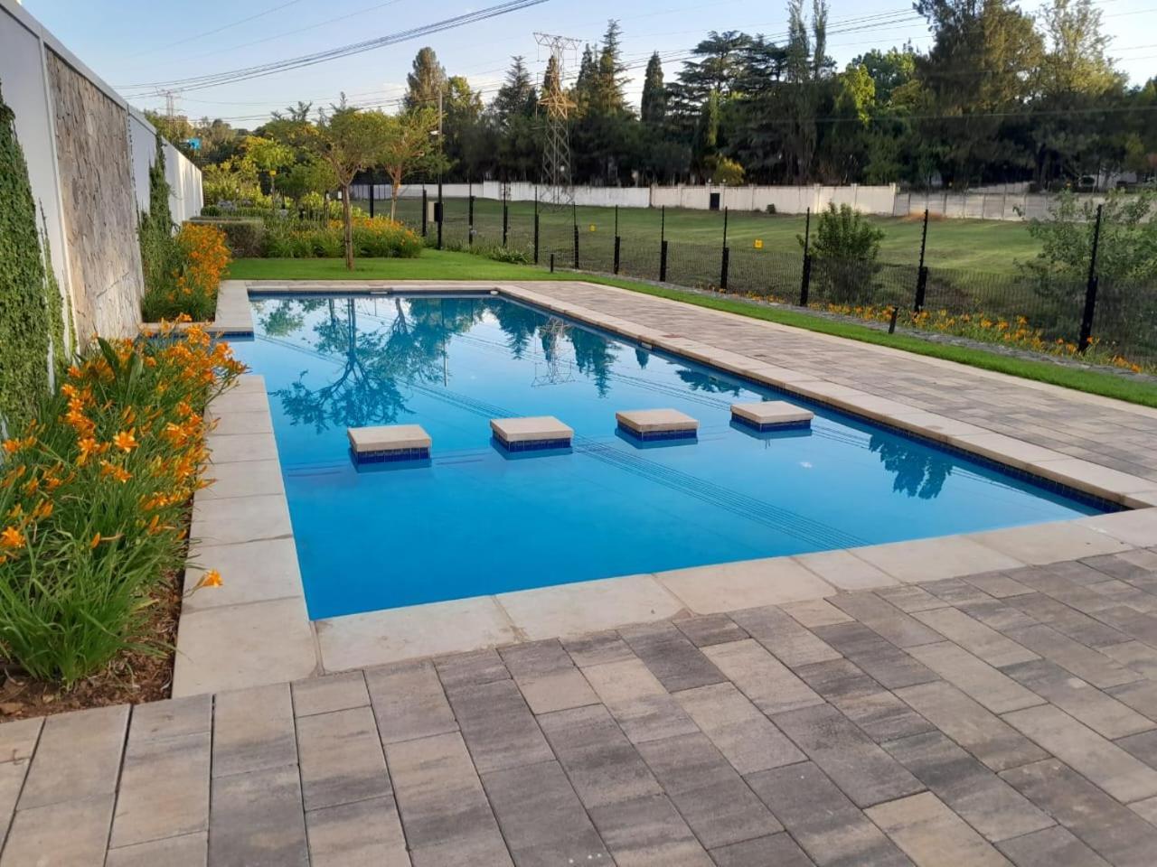 222 Terrace Sandton Gate Luxury * Johannesburg
