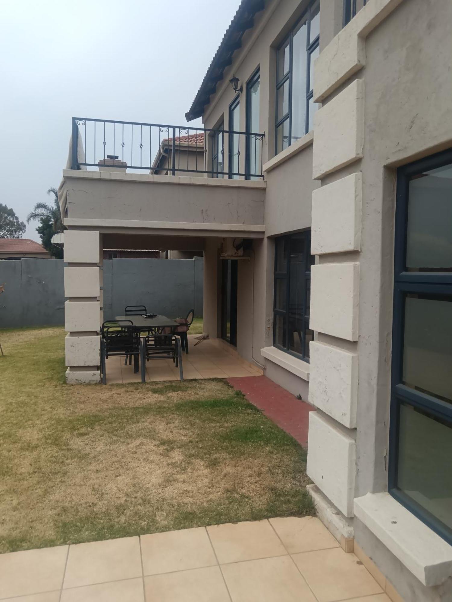 Guest In Ormonde With Balcony Guest house