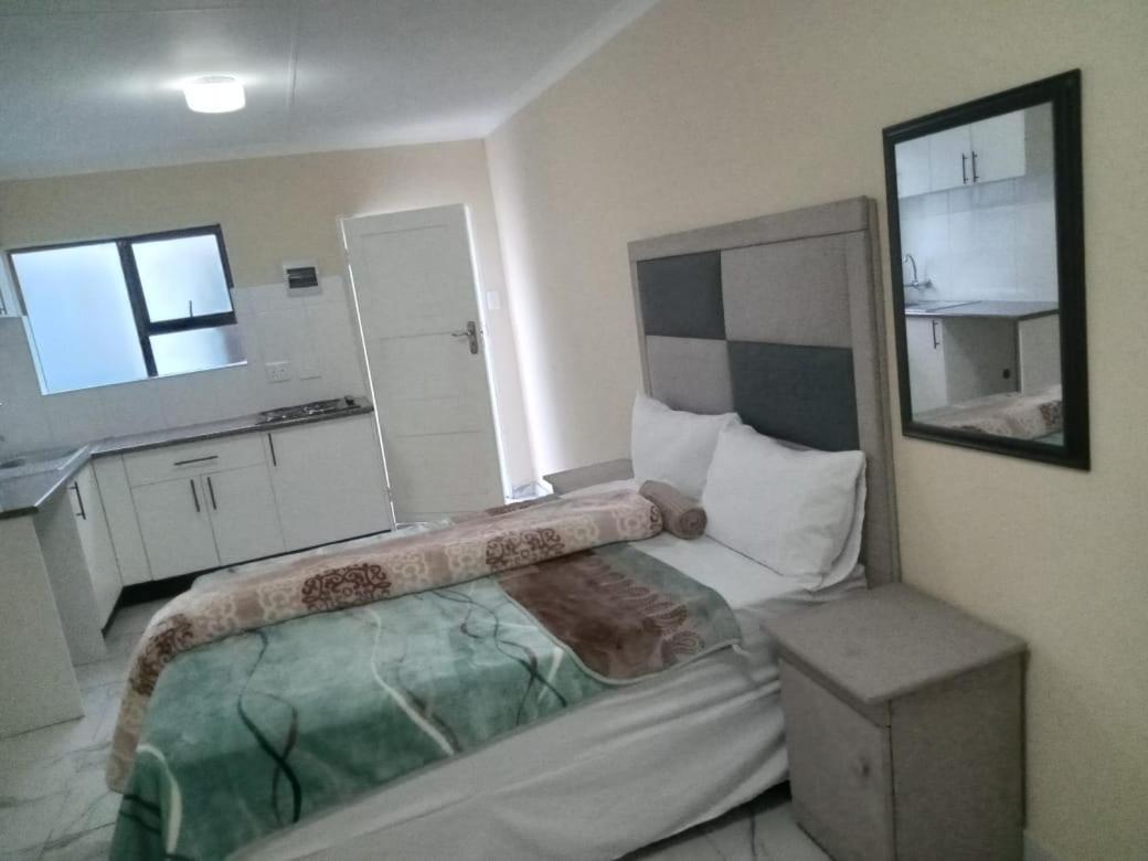 Kensington Guest house *