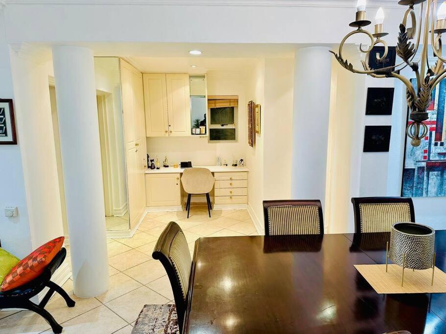 Apartment Eagles Citadel Sandton Johannesburg
