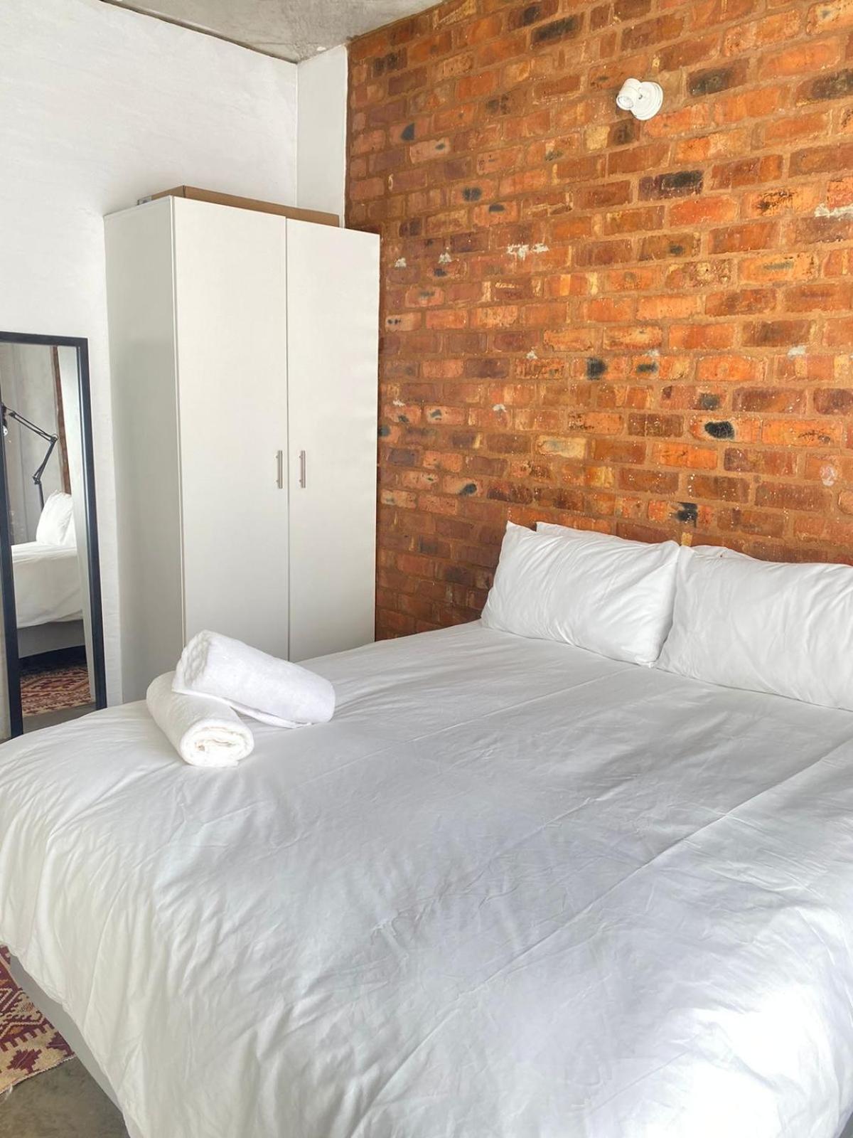 Apartment Retreat At Craftsmanship 223