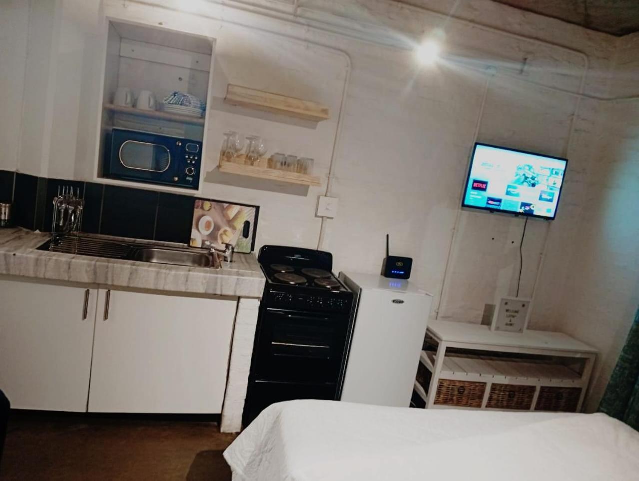 Apartamento Poolside Escape In Maboneng *