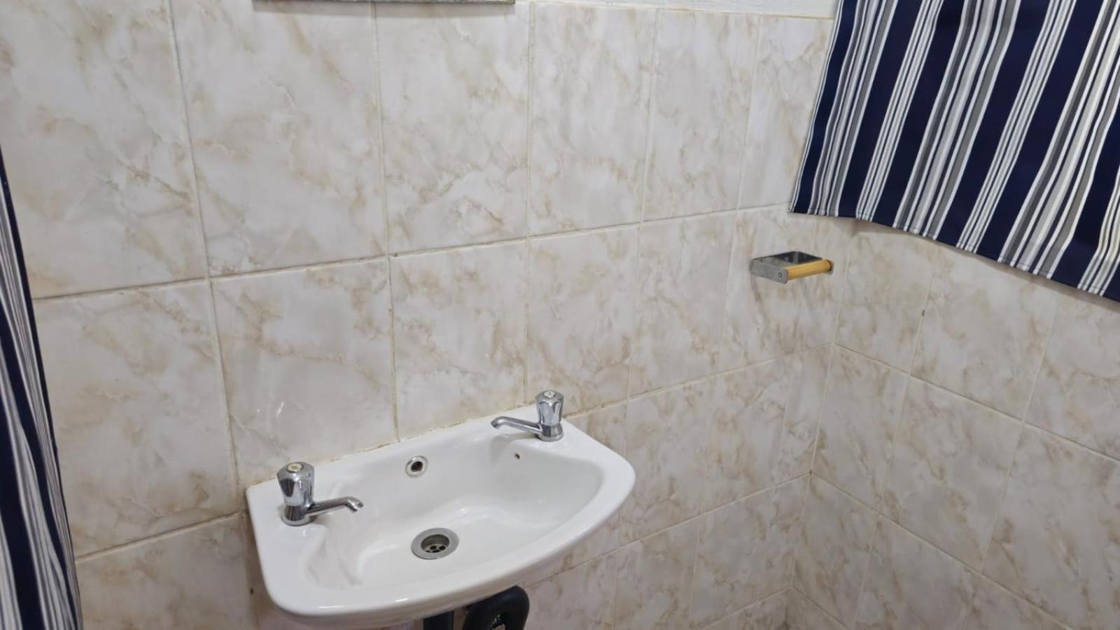 Cute And Compact Apartamento
