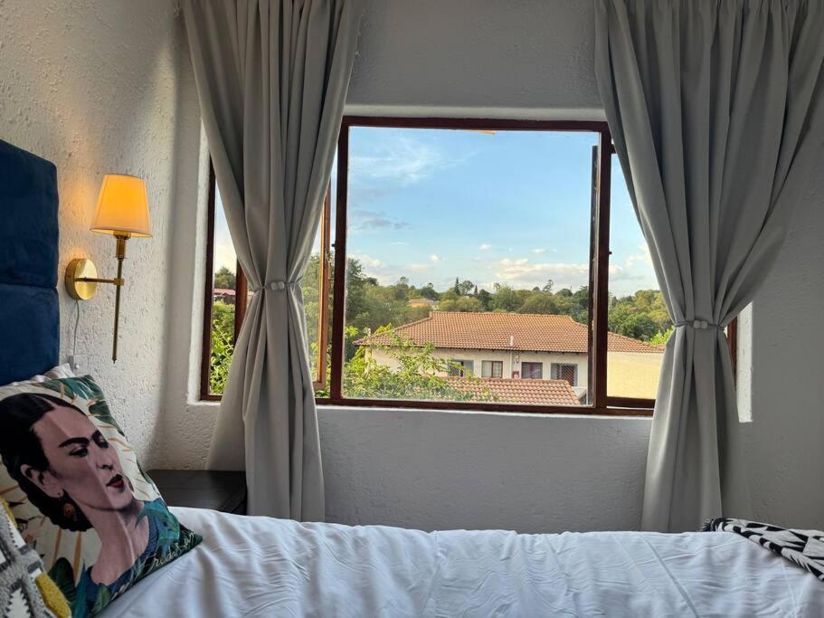 Apartamento Lush In Observatory Joanesburgo