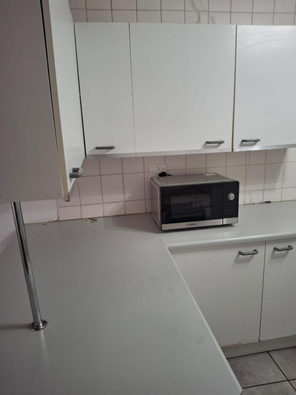 Modern Comfort In Sandton Homestay