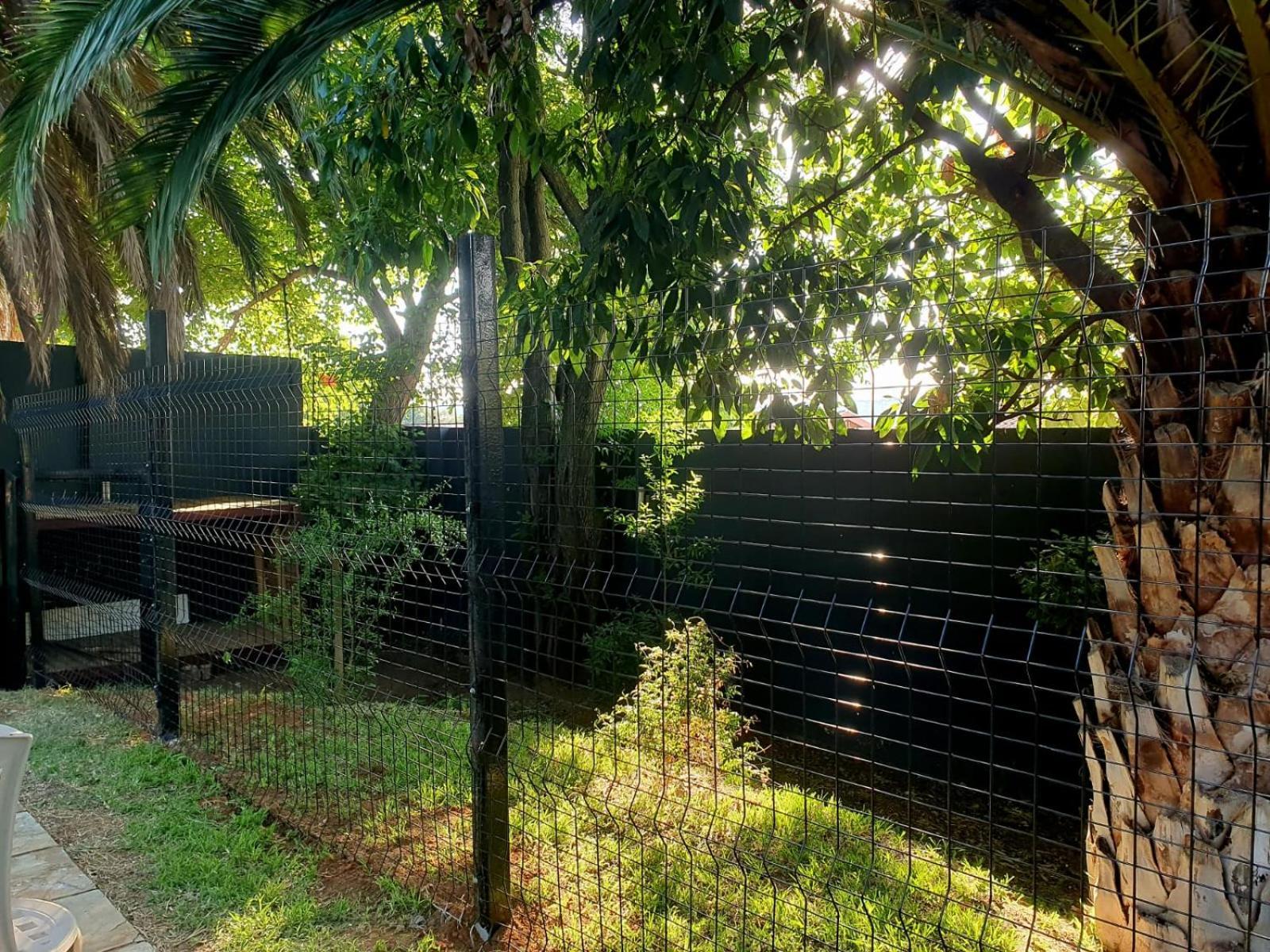 Sandton Guesthouse, Husky Rescue, No Parties Allowed