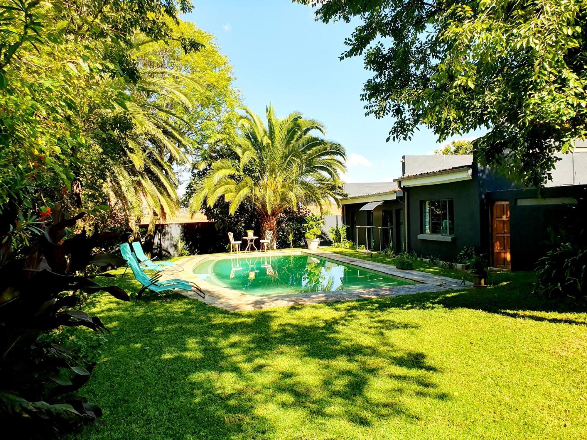 Sandton Guesthouse, Husky Rescue, No Parties Allowed