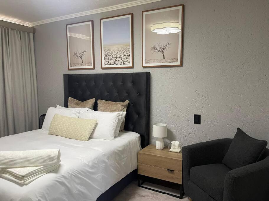3 Bedroom In Sandton Apartamento Joanesburgo