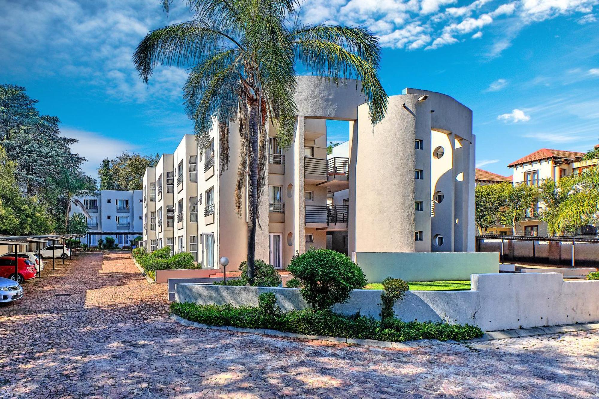 Apartamento One Bed Unit Nestled In The Prime Of Sandton - 2139 *