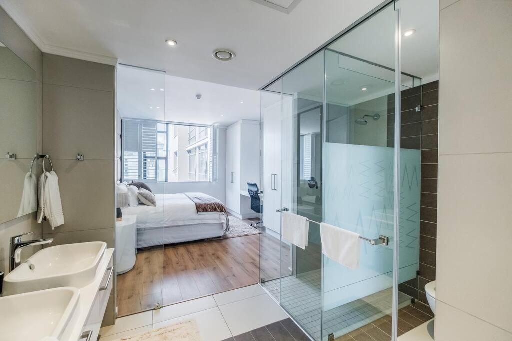 Masingita Towers - Luxurious In Sandton * Joanesburgo