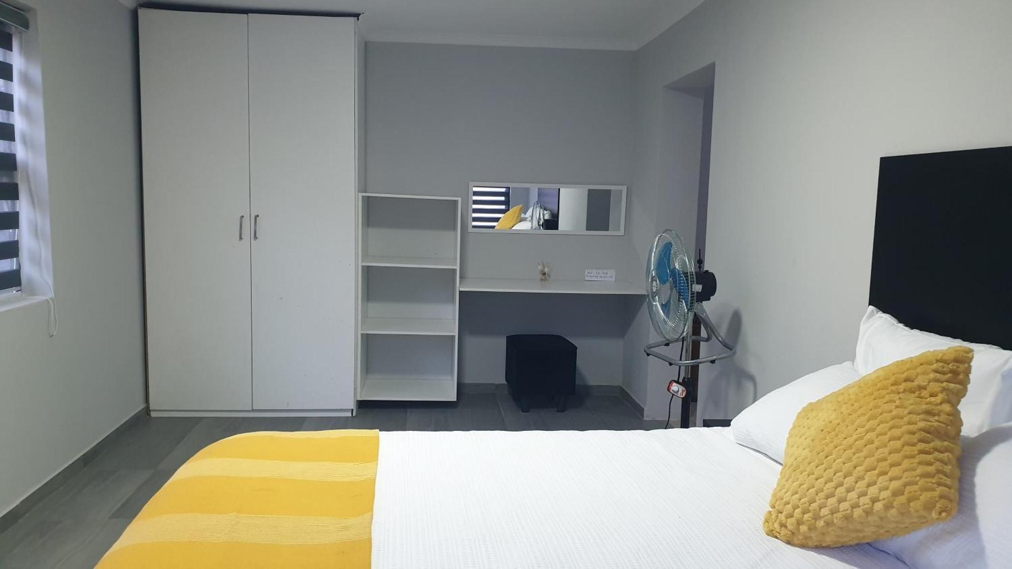 Guest House *