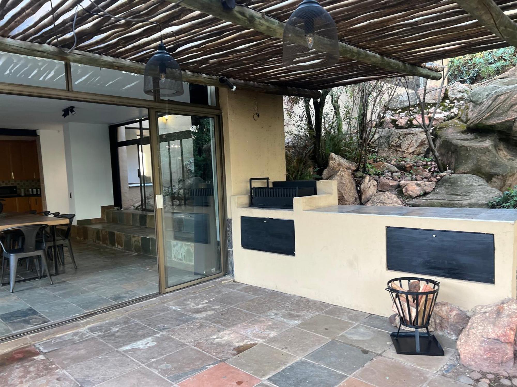 Villa Bryanston Luxurious 5-bed Johannesburg