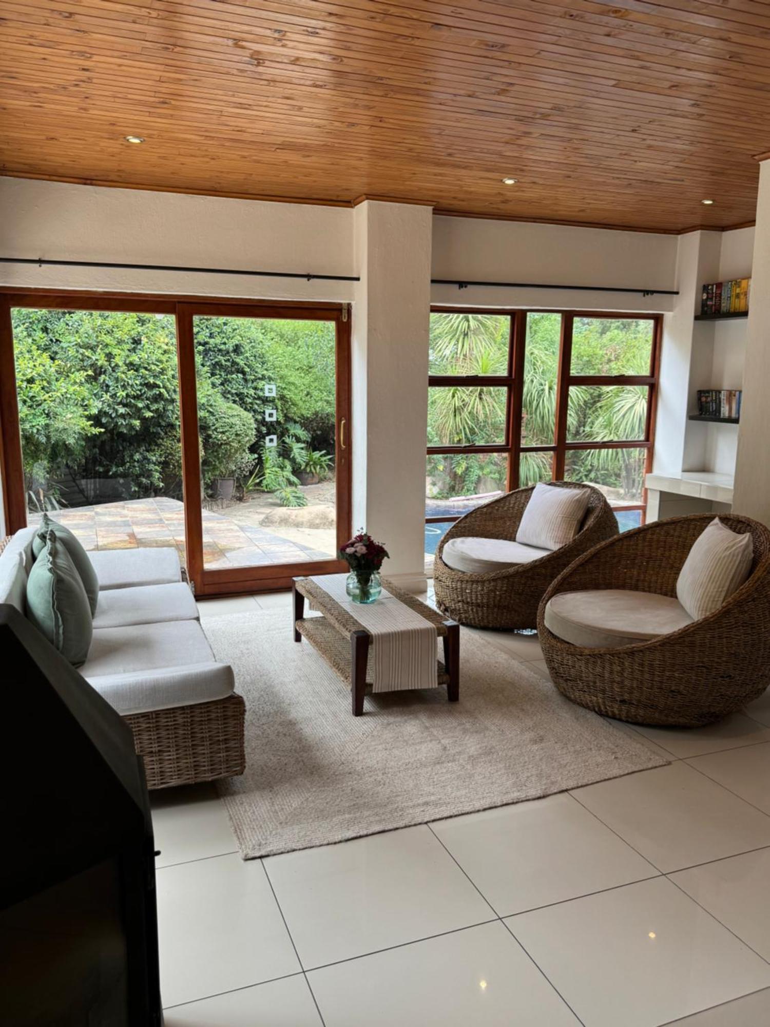 Beautiful Sandton Family Villa *