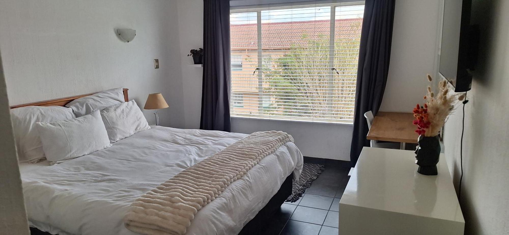 Chic & Cozy 2-bedroom Retreat * Johannesburg
