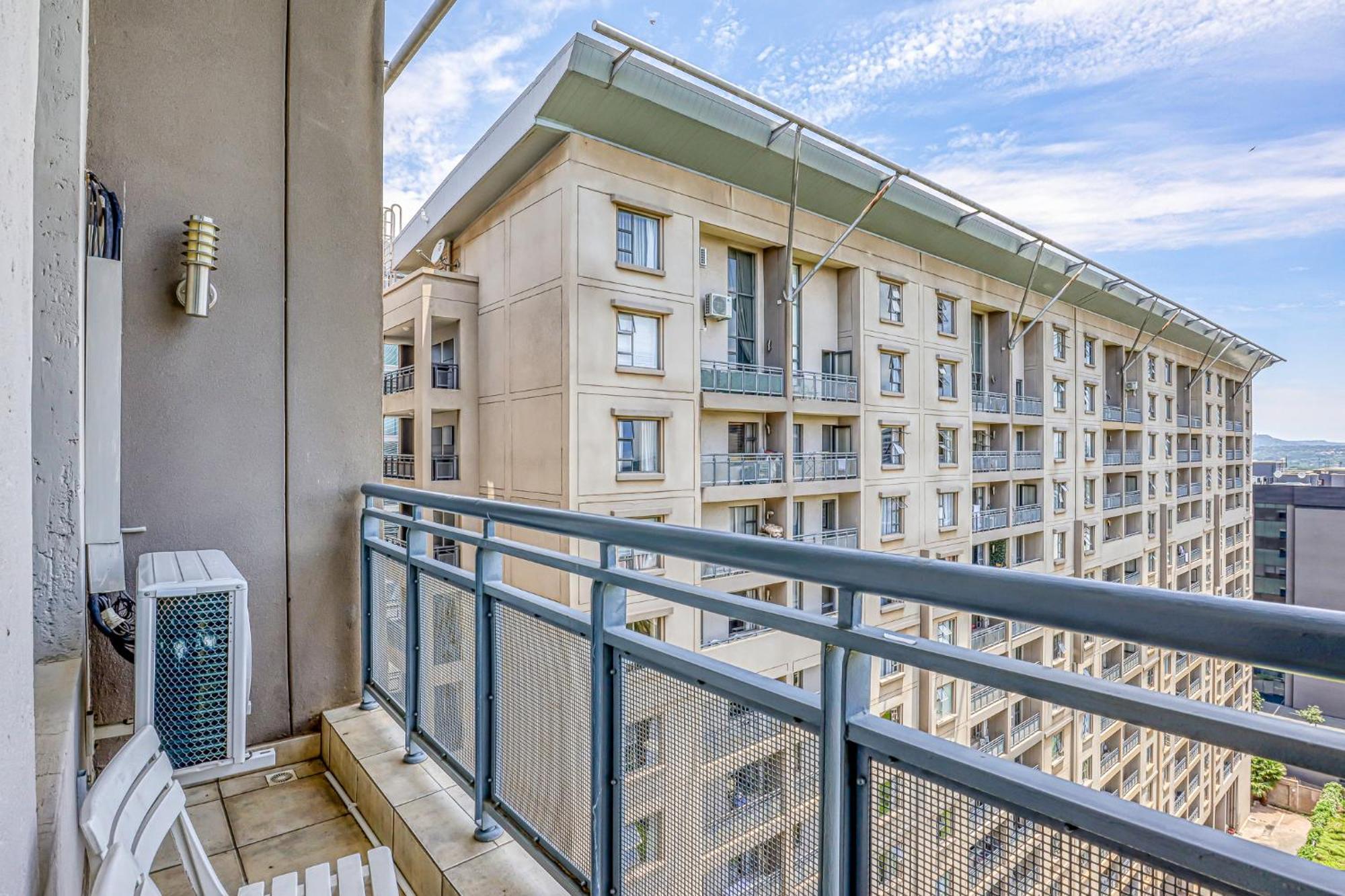 Prestige Penthouse In Sandton Johannesburg