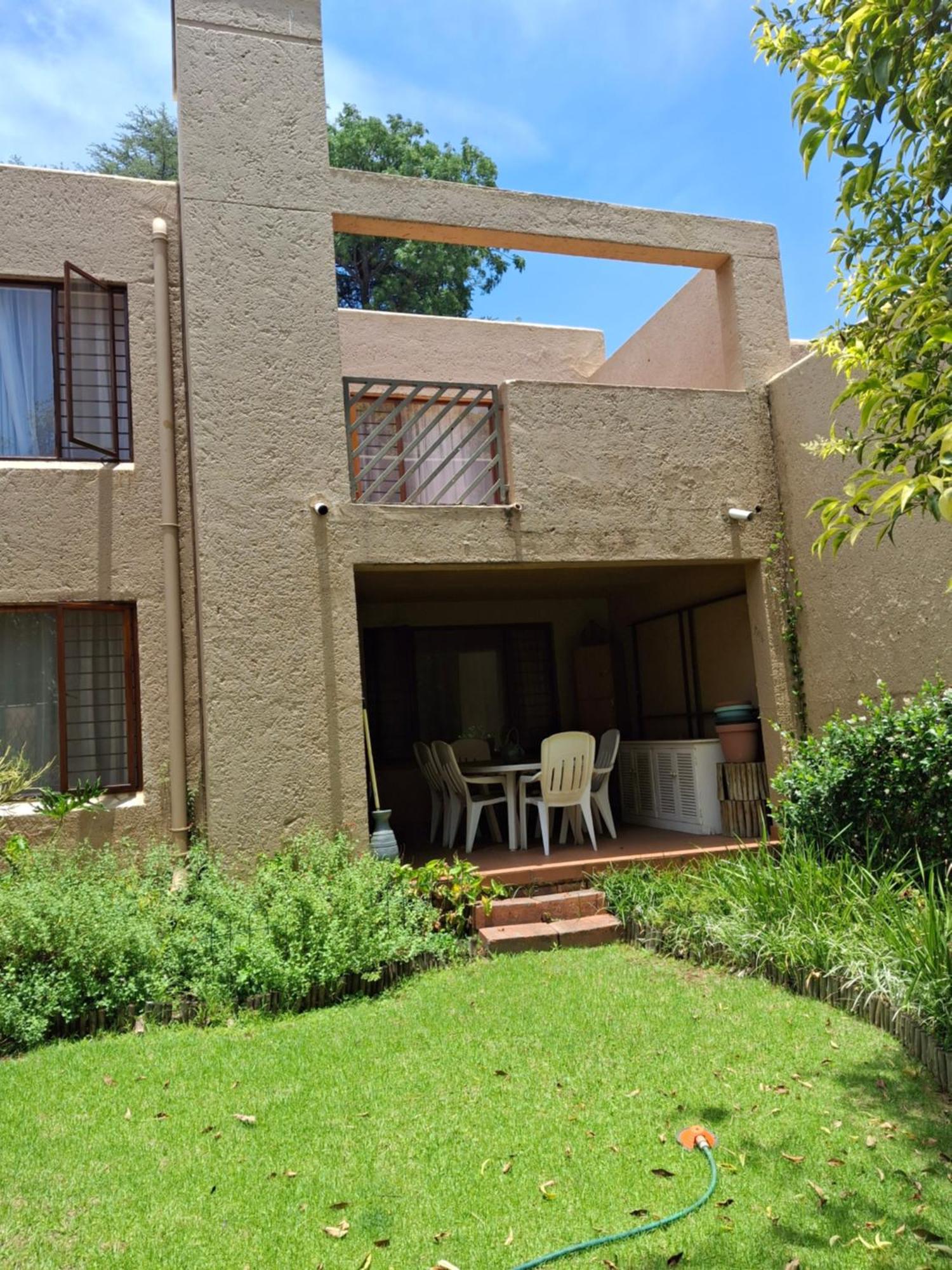 Modern Comfort In Sandton