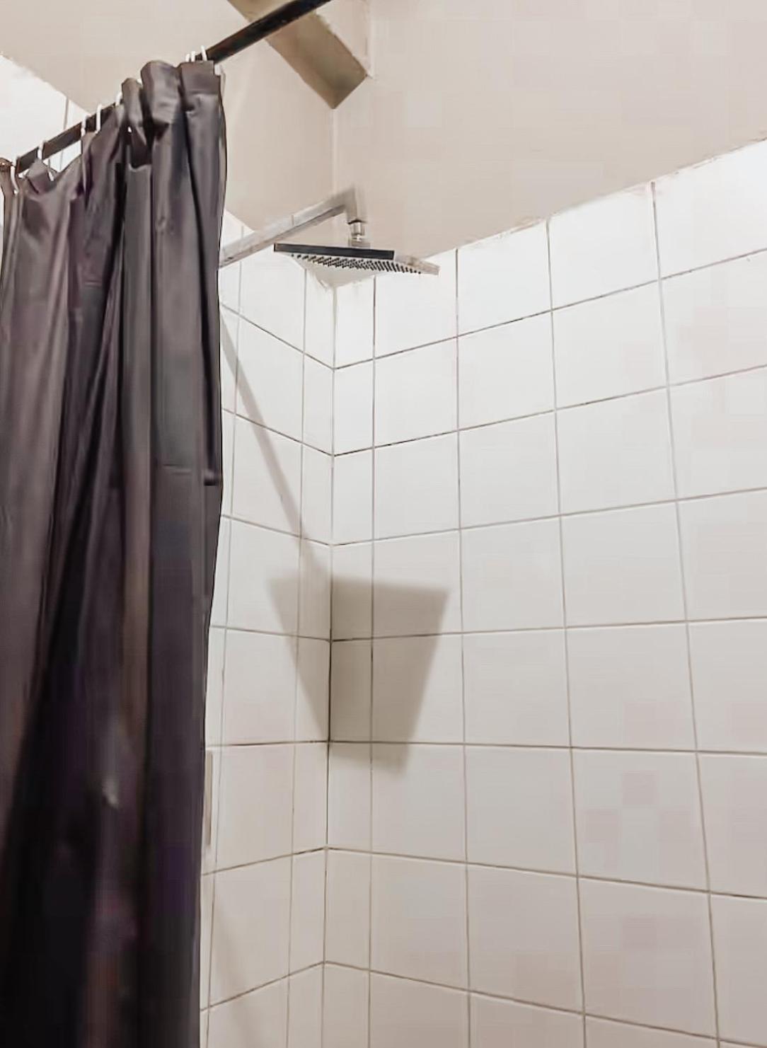 Apartment Solo Or Couples In The Heart Of Maboneng *