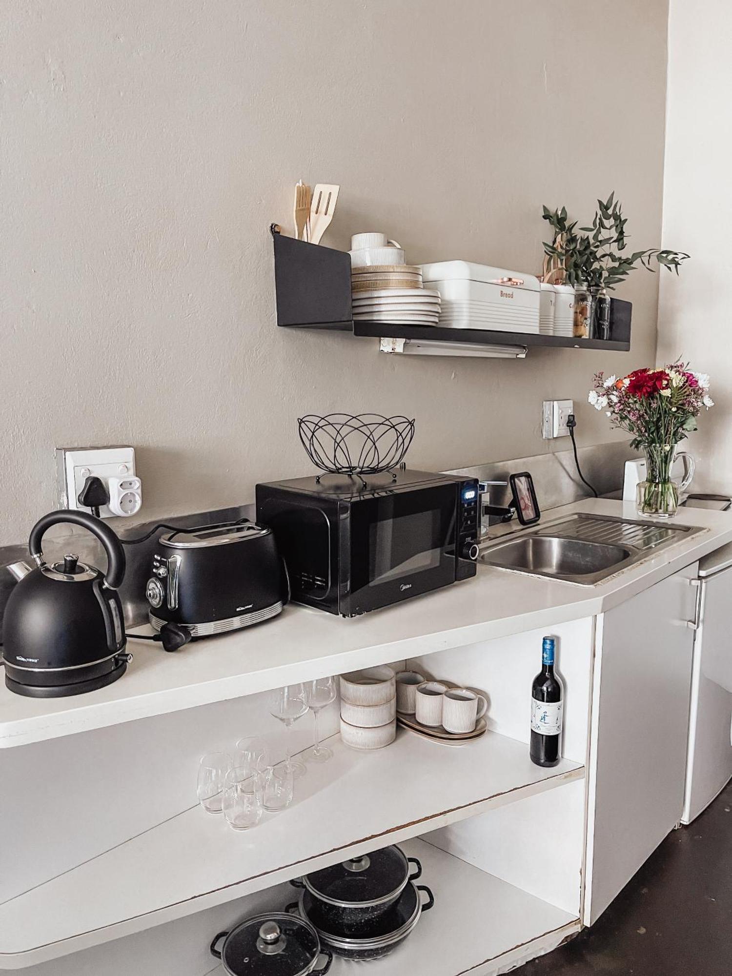 Solo Or Couples In The Heart Of Maboneng * Johannesburg