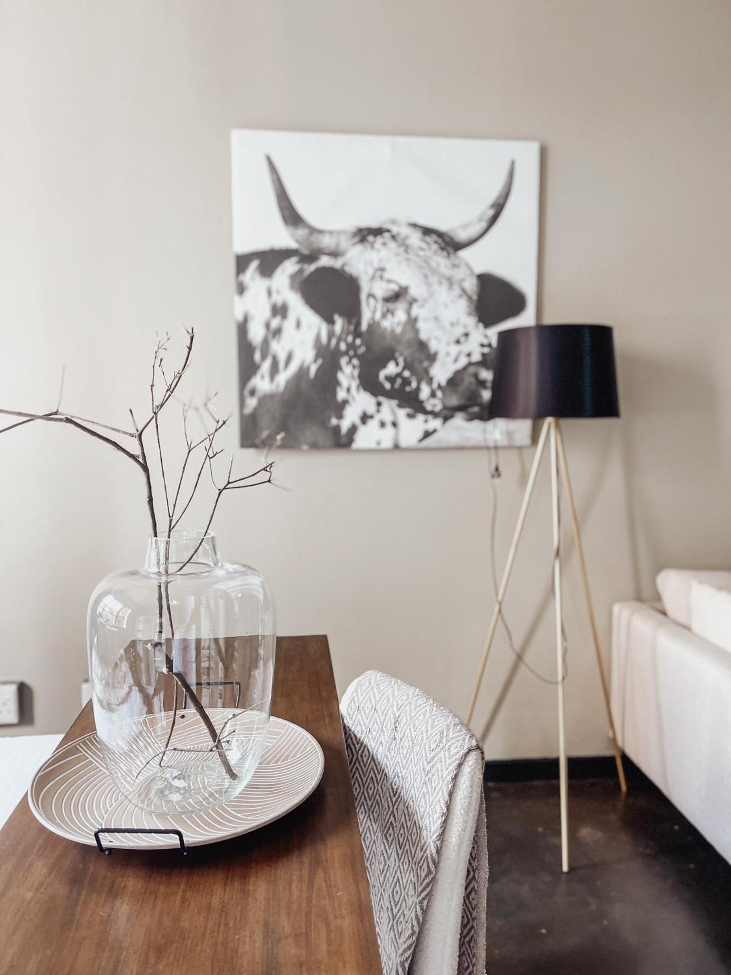 Apartment Solo Or Couples In The Heart Of Maboneng *