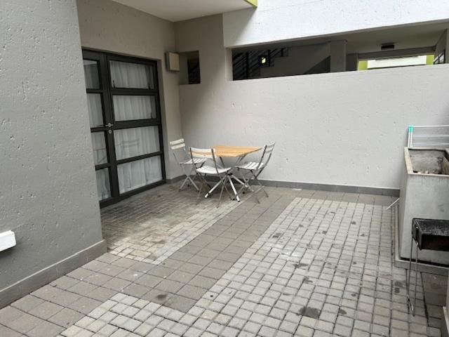 Sandton Apartment *