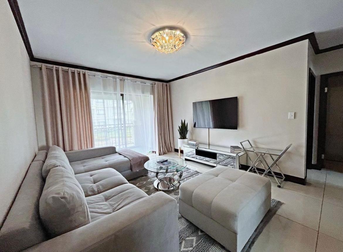 Cozy Two Bedroom Oasis In The Heart Of Fourways Sandton Apartment Johannesburg